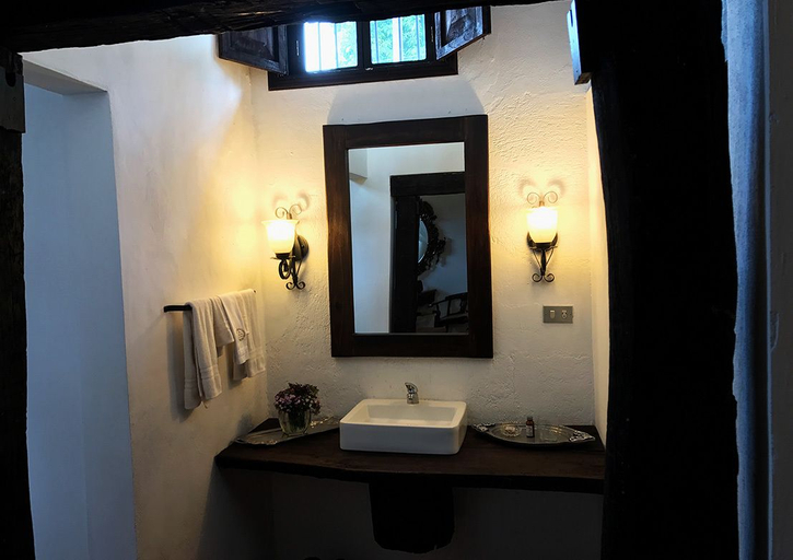 Bathroom 3, Casa De Graciela - Hotel Boutique, Concepción de Ataco