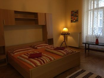 Others 2, Boomerang Hostel, Budapesti