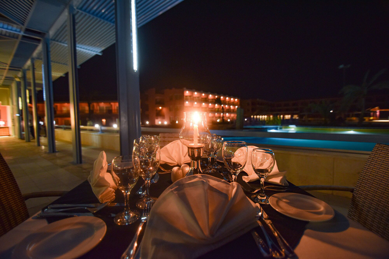 Food & Drinks 5, MG Alexander The Great, Marsa 'Alam