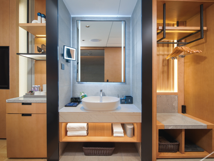Bathroom 3, Park Inn by Radisson Tianjin Five Old Street Nanjing Road, Tianjin