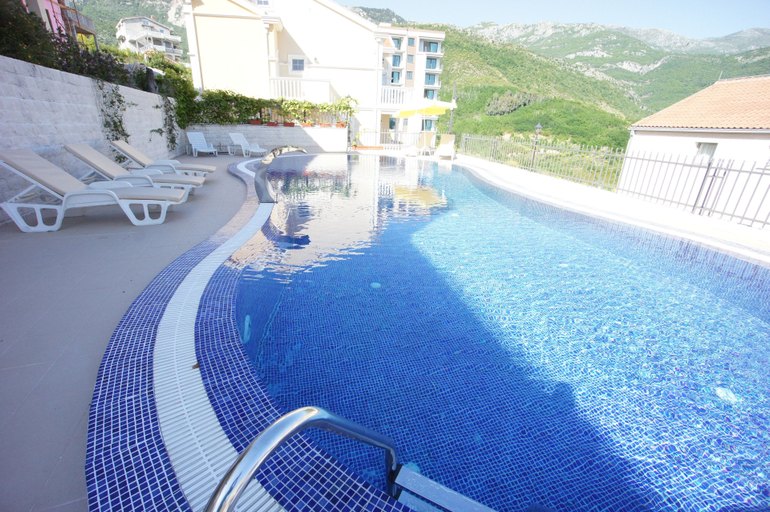 Sport & Beauty, Becici Sunset Apartments
