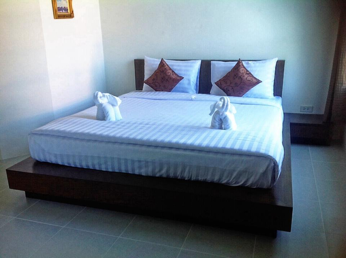 Bedroom 5, Bed and Boat Aopayoon Resort, Pak Phayun