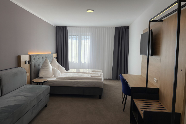 Room 1, HI Grand City Hotel, Region Hannover