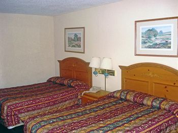 Others 4, Stay 4 Less, Spotsylvania