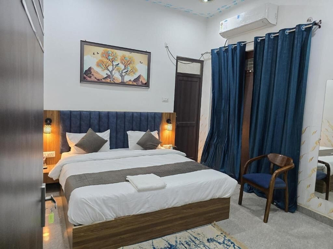 Room 5, Hotel the sky blue & Caffe, Faizabad