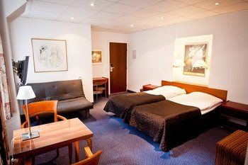 Others 4, Go Hotel Saga, Copenhagen