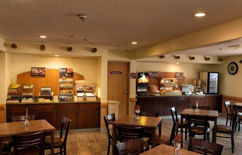 Food & Drinks 3, Comfort Inn & Suites Ogallala, Keith