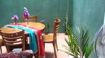 Others 4, Secret Palace House, Galle Four Gravets