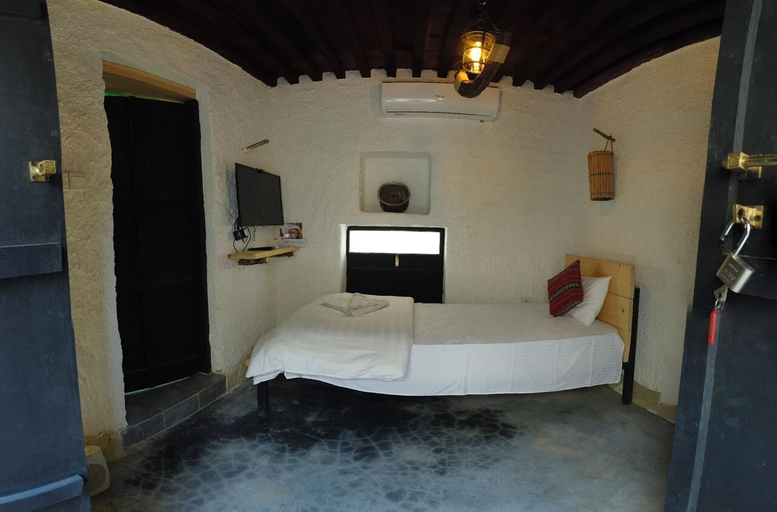 Bedroom 4, Sama Wakan Heritage Home, Izki