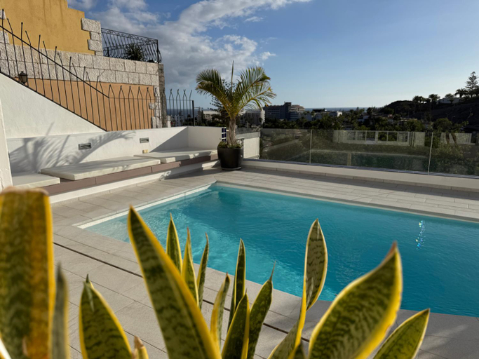 Sport & Beauty 1, Sea view villa San Agustin vista Claveles, Las Palmas
