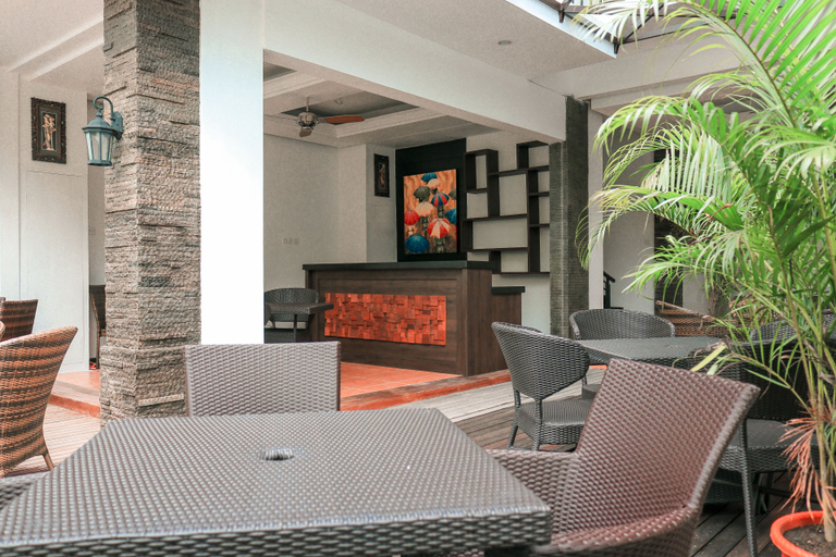 Food & Drinks 5, Legian Villas, Badung