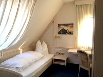 Others 3, Hotel Spessarttor - Villa Italia, Main-Spessart