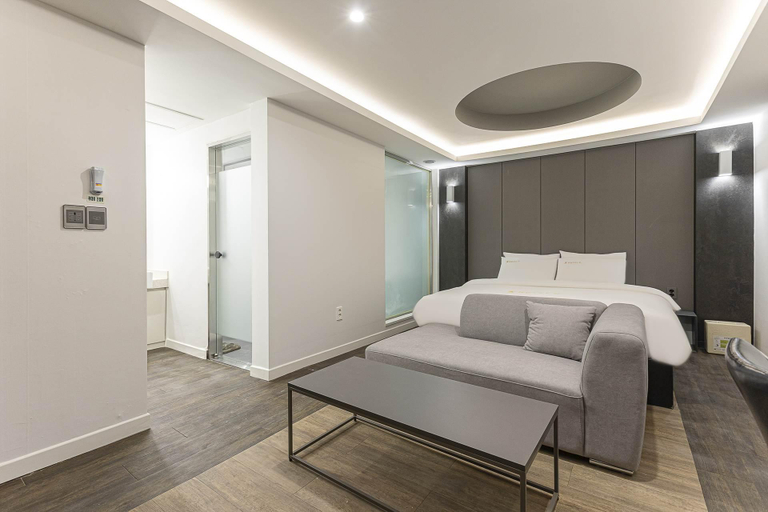Bedroom 4, Sincheon Khan, Songpa