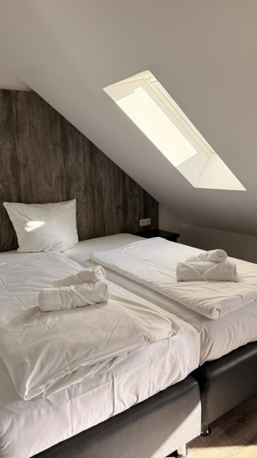 Bedroom 4, Casino Hotel Hamm, Hamm