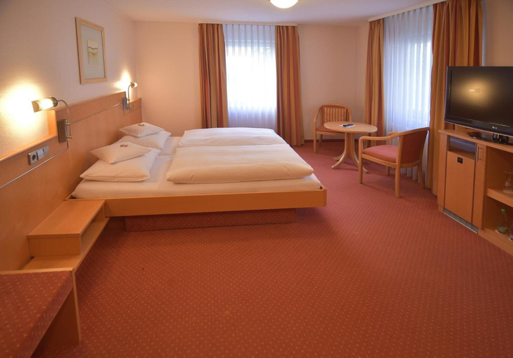 Bedroom 4, Hotel - Restaurant Hirsch, Enzkreis