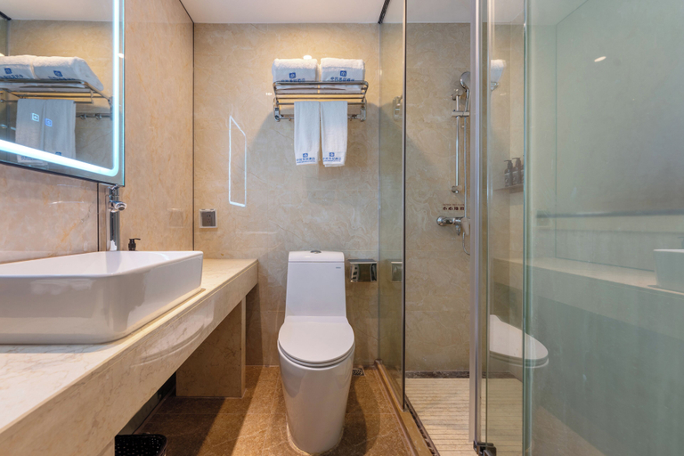 Bathroom 4, Zhongmin Meiju Hotel, Shenzhen