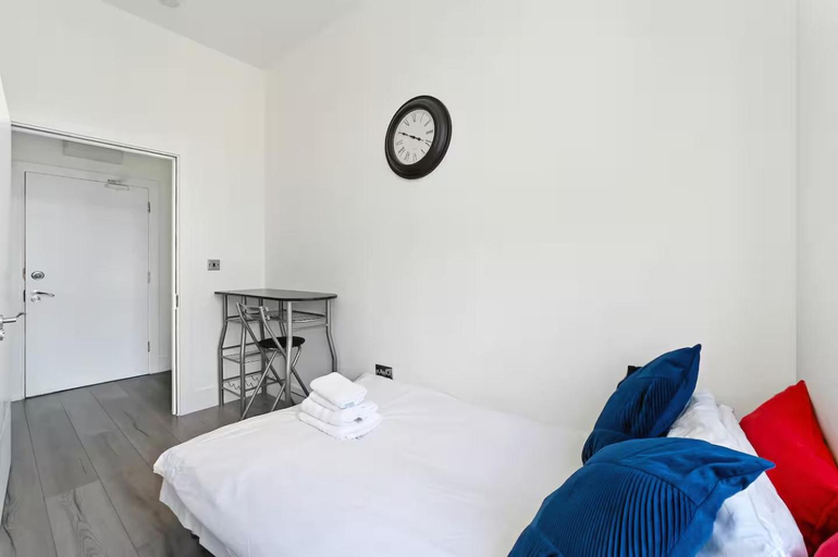 Bedroom 2, Pimlico Victorian Apartments, London