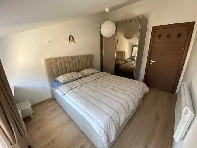 Room 5, Stylish One Bedroom Retreat Budva