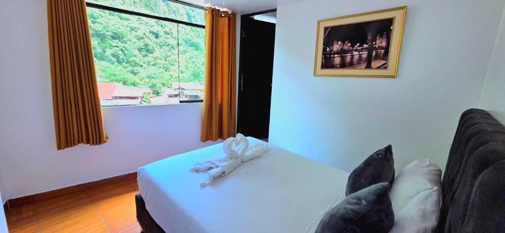 Room 2, Hostal Mónaco, Urubamba