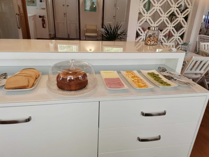 Food & Drinks 5, R3 Service Five Senses in Coimbra, Coimbra