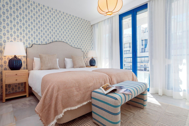 Others 3, Stylish Duplex With Private Pool. Marbella House II, Málaga