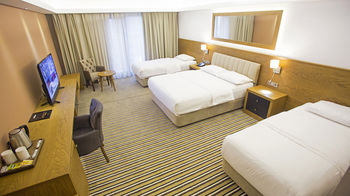 Others 3, Aktug Hotel, Merkez