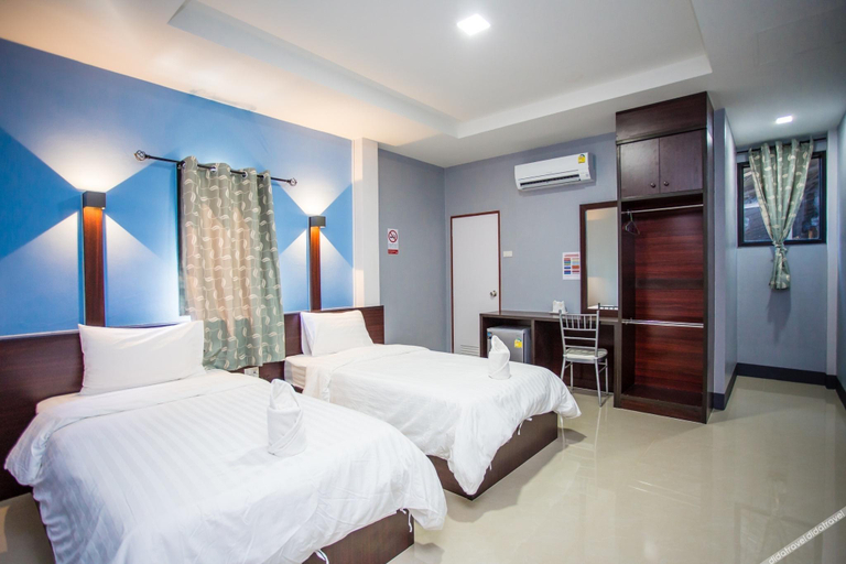 Bedroom 2, Nakarin Hotel, Muang Amnat Charoen