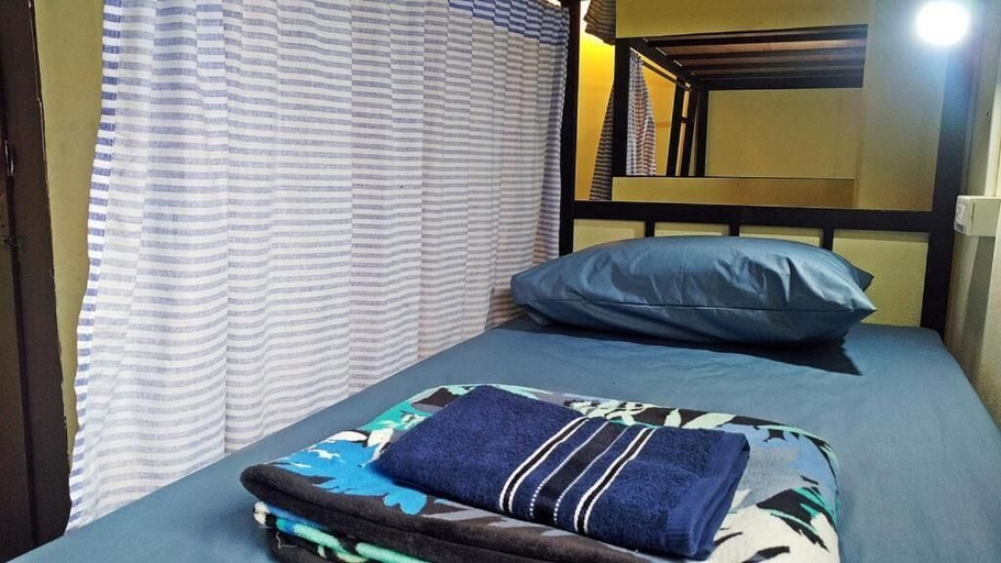 Room 4, Pailin Guest House, Phra Nakhon