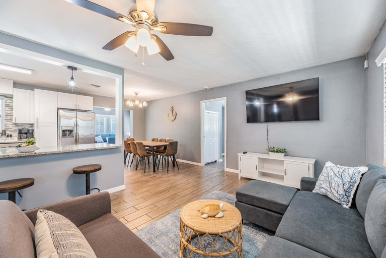 Interior 2, 3442 Azalea Pl, Pinellas