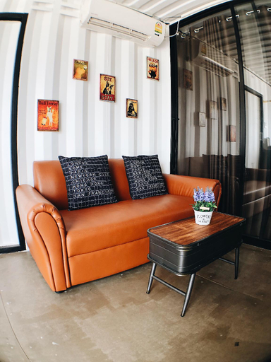 Others 4, Boxotel, Muang Maha Sarakam