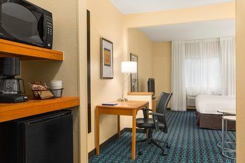 Others 2, SureStay by Best Western Mount Pleasant Racine, Racine