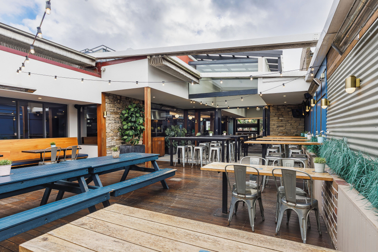 Exterior & Views 2, The Lakes Hotel, Rosebery, Sydney