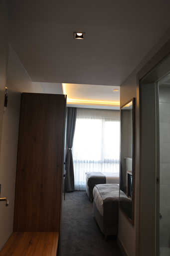Bedroom 2, KARAKOÇ HOTEL, Merkez