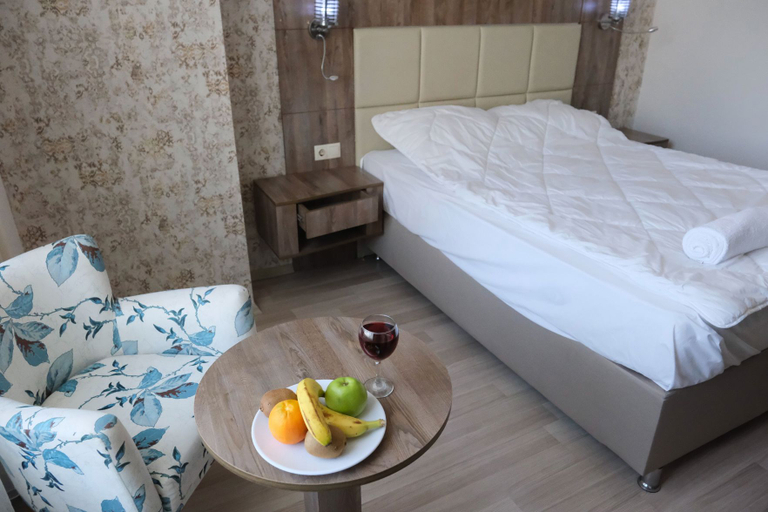 Bedroom 4, Karat Ayseli Otel, Merkez
