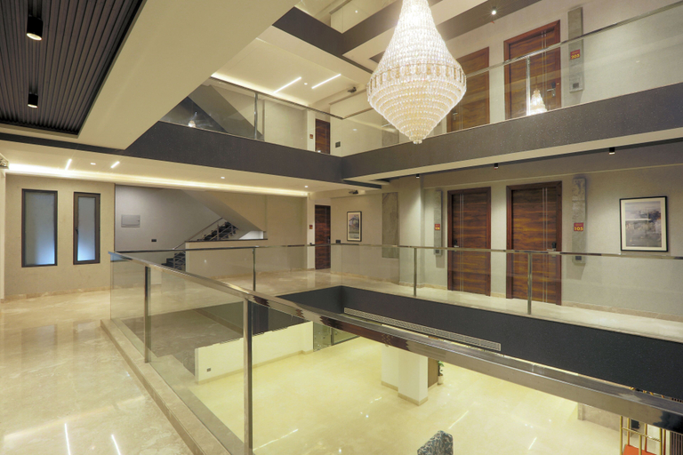 Sport & Beauty, OPO Essential Sec 21, Gurgaon