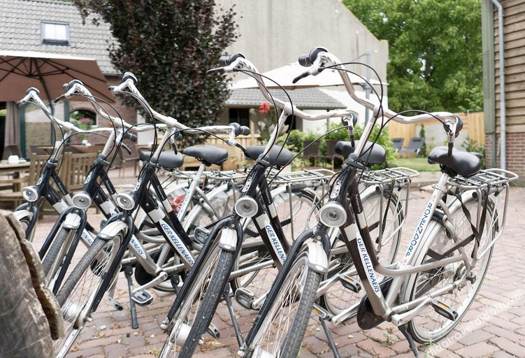 Others 2, Hotel Herberg de Lindehoeve, Horst aan de Maas