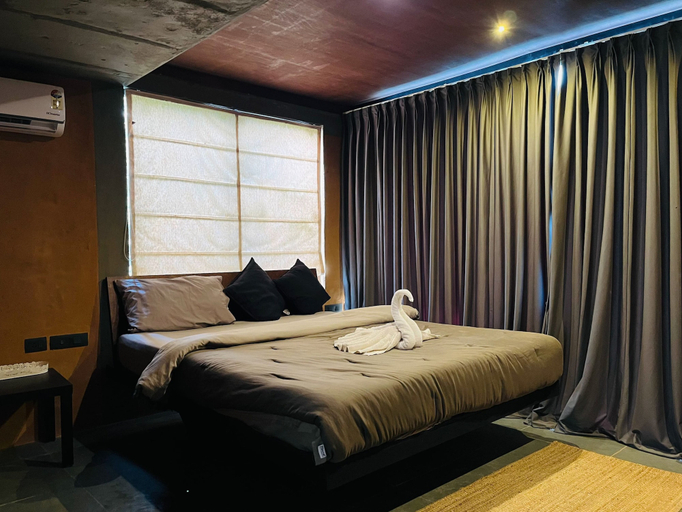Room 4, Cosmic Reverie, Krishnagiri