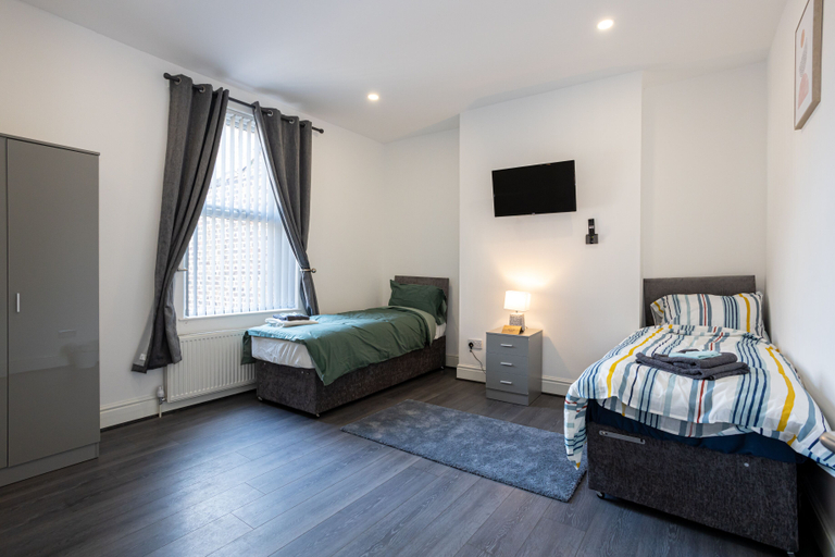 Bedroom 2, TC ラグジュアリー ハウス, Sefton