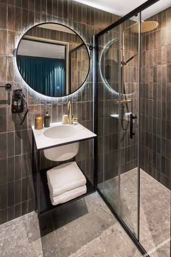 Bathroom 4, Boutique Hotel First City, The Hague