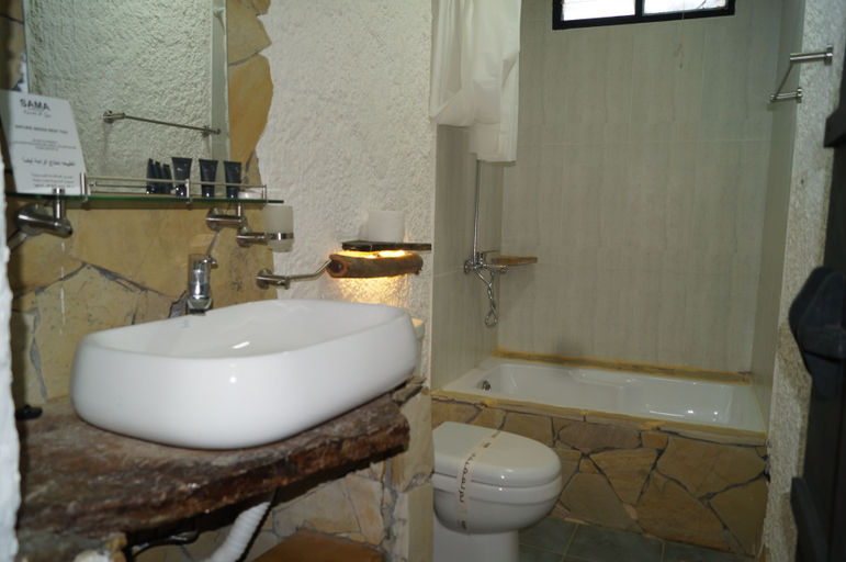 Bathroom 5, Sama Wakan Heritage Home, Izki