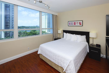 Others 5, New Point Miami Beach Apartments, Miami-Dade