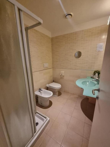 Bathroom 5, Affittacamere e Ristorante Ariete, Pisa