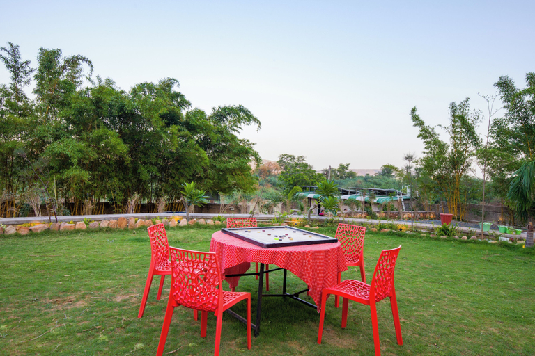 Outdoor dining 5, Alaya Stays Ramgarh Colonial 2BHK Villa, Jaipur