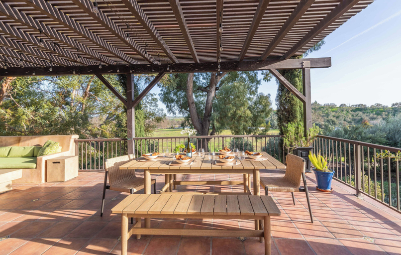 Outdoor dining 5, Refugio Casa, San Luis Obispo