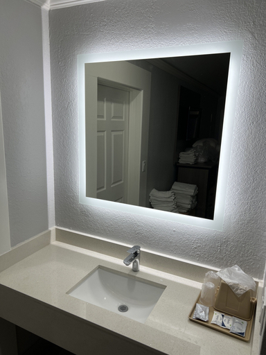 Bathroom 3, キウイ イン キャピタル O ヒューストン - ハイウェイ 249, Houston