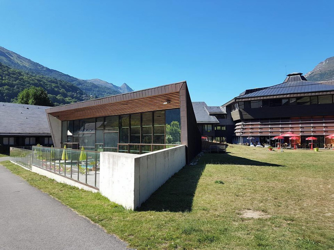 Exterior 4, Village Cévéo de Luz-Saint-Sauveur, Hautes-Pyrénées