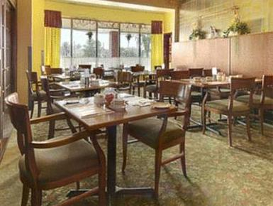 Food & Drinks, Days Inn - Blainville, Thérèse-De Blainville
