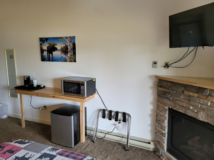 Others 4, Blue Moon Resort and Motel, Aitkin