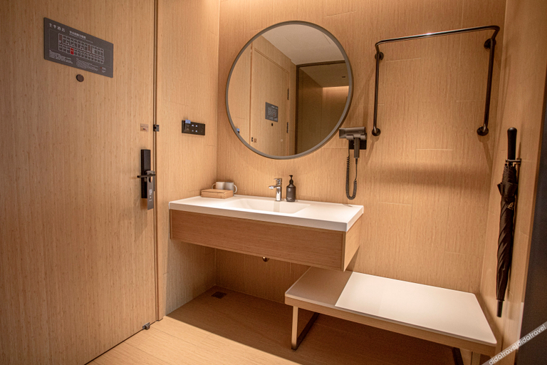 Bathroom 4, Ji Hotel Haiyan Wuyue Plaza, Jiaxing