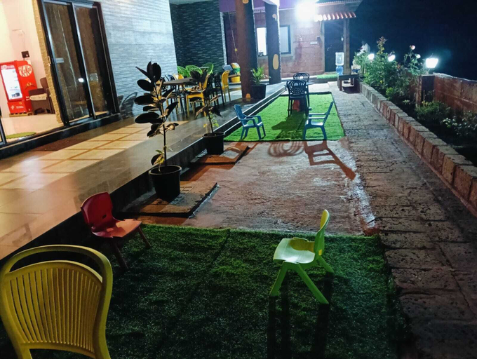 Garden 4, Vista Hill, Satara